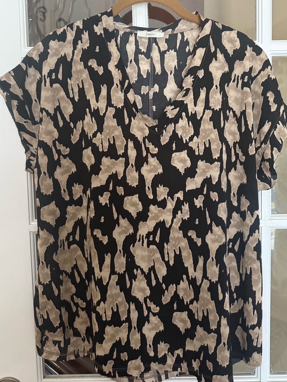 JODIFL Black and Beige Animal Print V-Neck Blouse - Picture 4 of 6